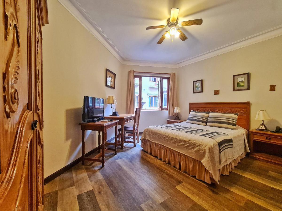 Hotel Antigua Miraflores Лима Екстериор снимка