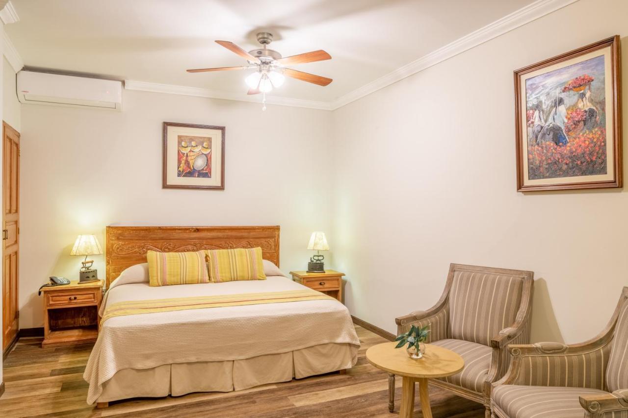Hotel Antigua Miraflores Лима Екстериор снимка